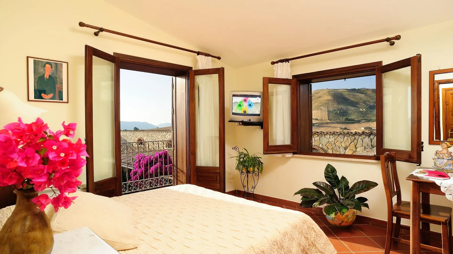 Villa Dafne Alia Italy